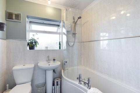 41 Kingston Crescent, Ashford, TW15 3NF