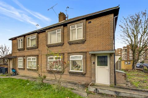 undefined, Gifford Gardens, Hanwell, W7