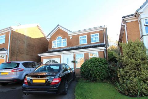 4 bedroom detached house to rent, Highfield Drive, Oldham, OL2