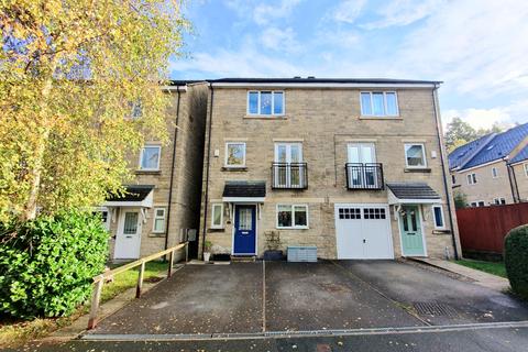 7 Bobbin Close, Bailiff Bridge, Brighouse, HD6 4FW