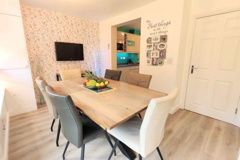 7 Bobbin Close, Bailiff Bridge, Brighouse, HD6 4FW