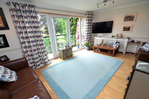 44 Burnhead Road, Glasgow, G43 2SU