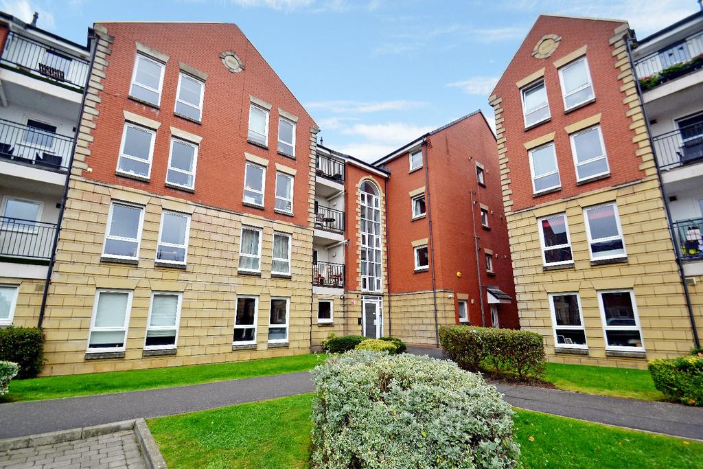 Greenhead Street, Glasgow Green, G40 1DG 2 bed flat £145,000