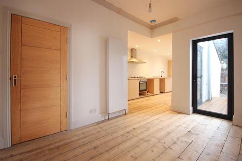58 Colston Road, Bristol, BS5 6AE