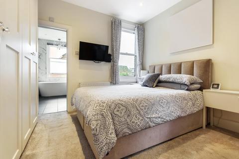 65 Clifton Road, Kingston Upon Thames, KT2 6PJ