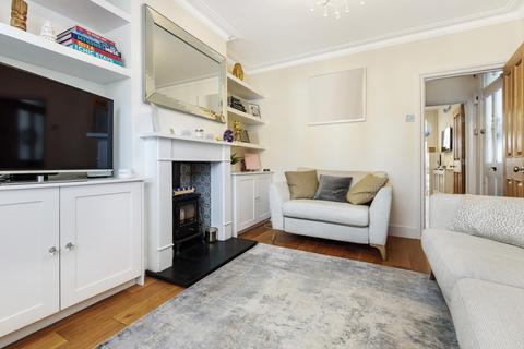 65 Clifton Road, Kingston Upon Thames, KT2 6PJ