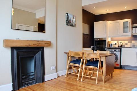 1 bedroom flat to rent, Logie Green Road, Canonmills, Edinburgh, EH7