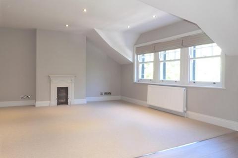 2 bedroom flat to rent, Harlow Moor Drive, Harrogate, HG2