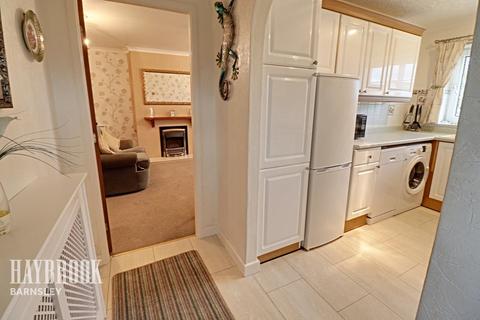 46 Buckingham Way, Royston, Barnsley, S71 4SL