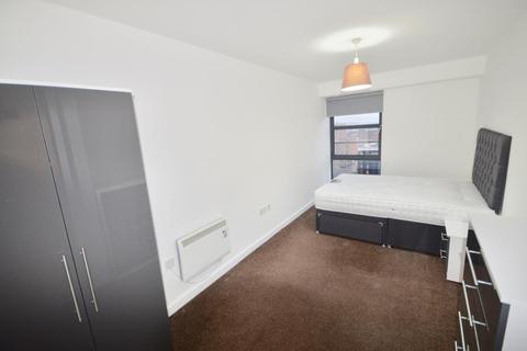 2 bedroom apartment to rent - WEST POINT, WEST STREET, SHEFFIELD, S1 4EZ