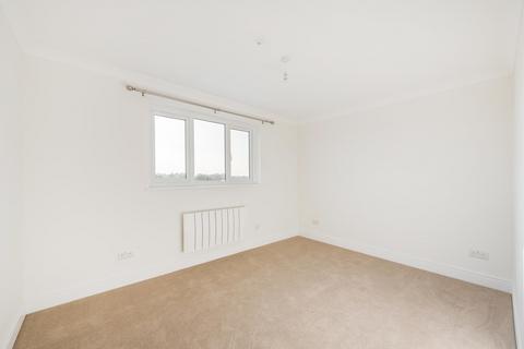 1 bedroom flat to rent, Kingston Road, Raynes Park