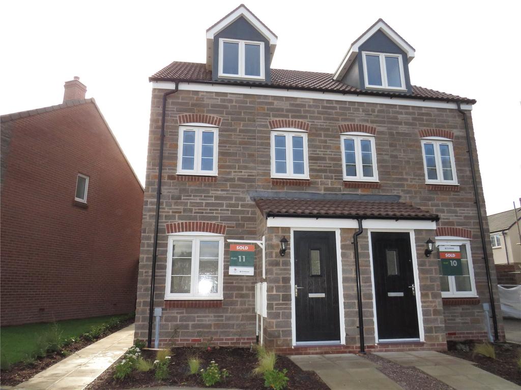 Trefoil Way, Lyde Green, Bristol, BS16 3 bed semidetached house £