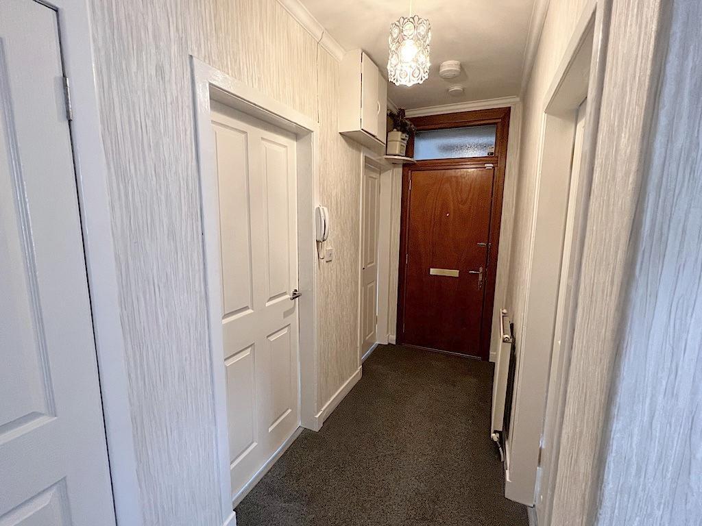 Ardbeg Street, Glasgow G42 3 bed flat £139,995