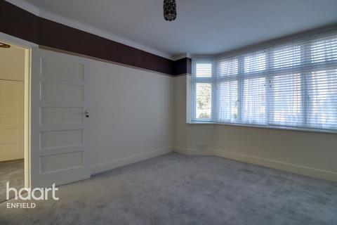 2 bedroom maisonette to rent, Myddelton Avenue, Enfield, EN1