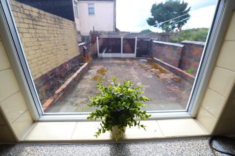 undefined, Liverpool Road, Newcastle-under-Lyme, ST5
