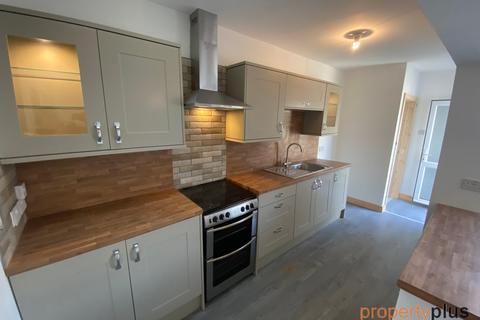 3 bedroom terraced house for sale - High Street Treorchy - Treorchy