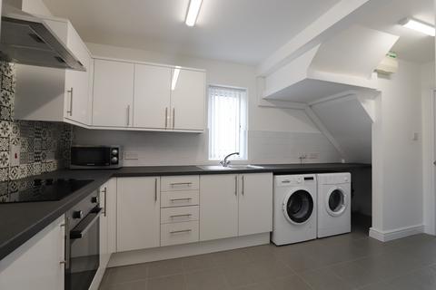 undefined, Poolfield Avenue, Newcastle-under-Lyme, ST5
