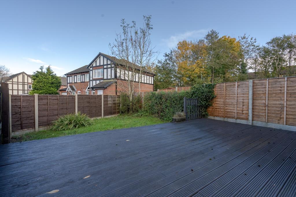 Beaumont Chase, Bolton, Lancashire, BL3 2 bed end of terrace house £