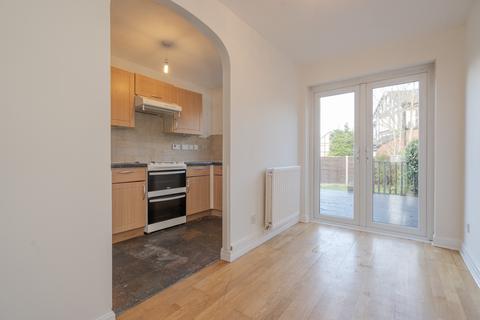 98 Beaumont Chase, Bolton, BL3 4XH