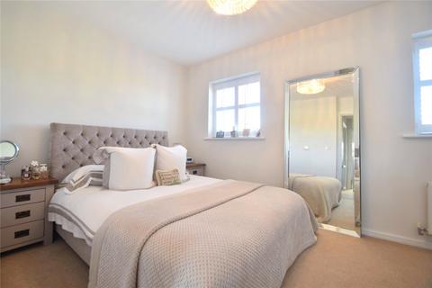 2 bedroom terraced house to rent - Long Furlong Drive, Slough, Berkshire, SL2