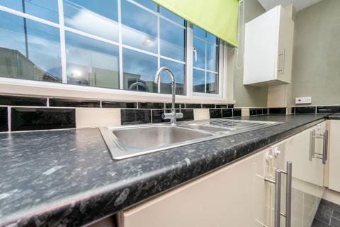 145 Bodmin Road, Leeds, LS10 4PT