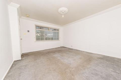145 Bodmin Road, Leeds, LS10 4PT