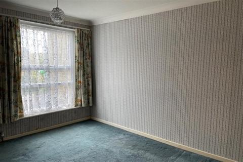 47 Farm Holt, New Ash Green, Longfield, DA3 8QB