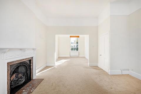 2 bedroom flat for sale - Maida Avenue, London, W2