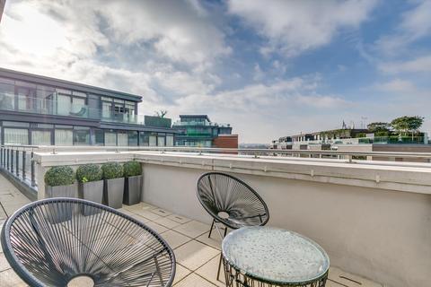 2 bedroom apartment for sale, Doulton House, London, SW6.