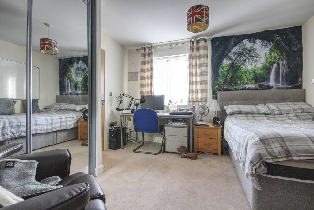 Bedroom 1 (Double with Ensuite)