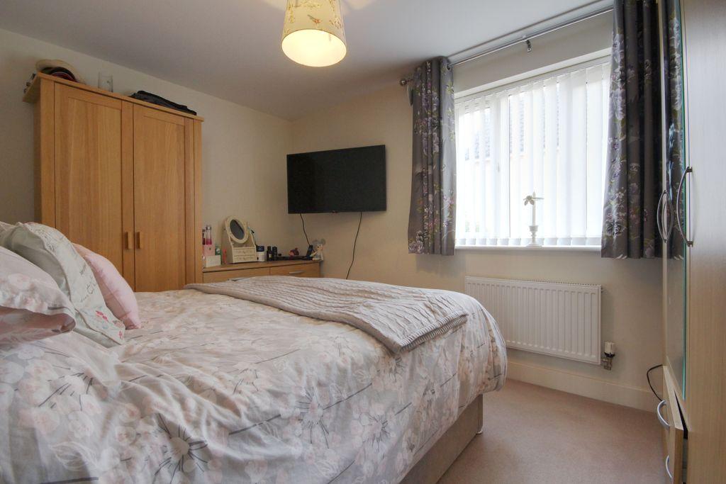 Bedroom 3 (Double)