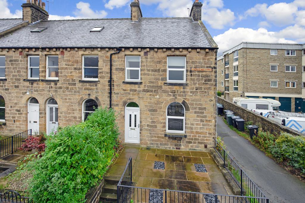 Springs Terrace, Ilkley 4 bed end of terrace house £365,000