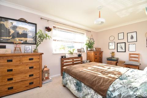 183 Raleigh Crescent, Stevenage, SG2 0EA