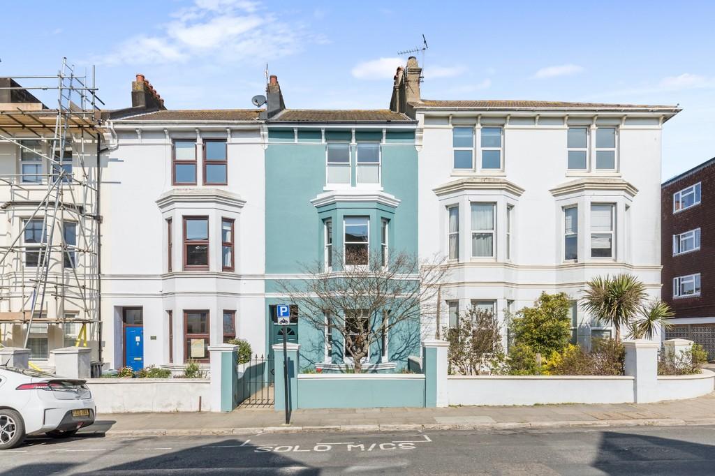 Queens Park Road, Brighton, BN2 0GH 4 bed terraced house £750,000