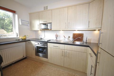 2 bedroom apartment for sale - Abbey Close, Cranleigh