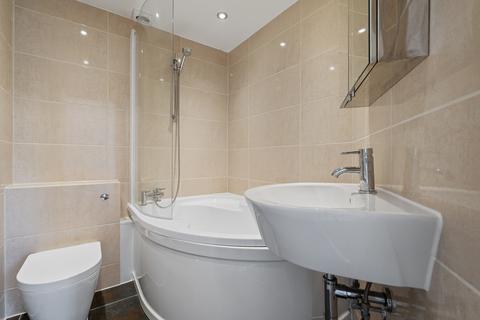 Flat 3, 52 Coolhurst Road, London, N8 8EU