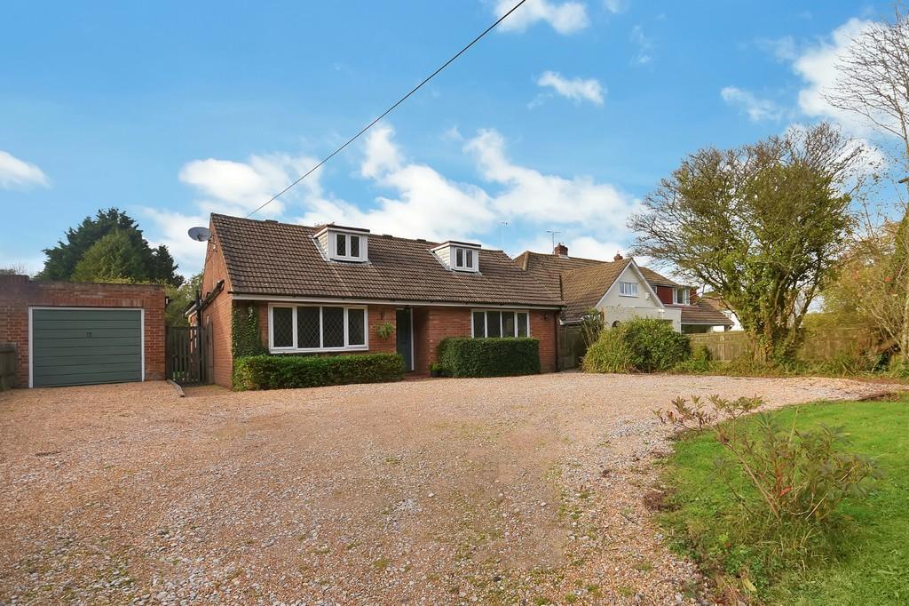 Rural Broad Oak, Brede, TN31 4 bed detached house £575,000