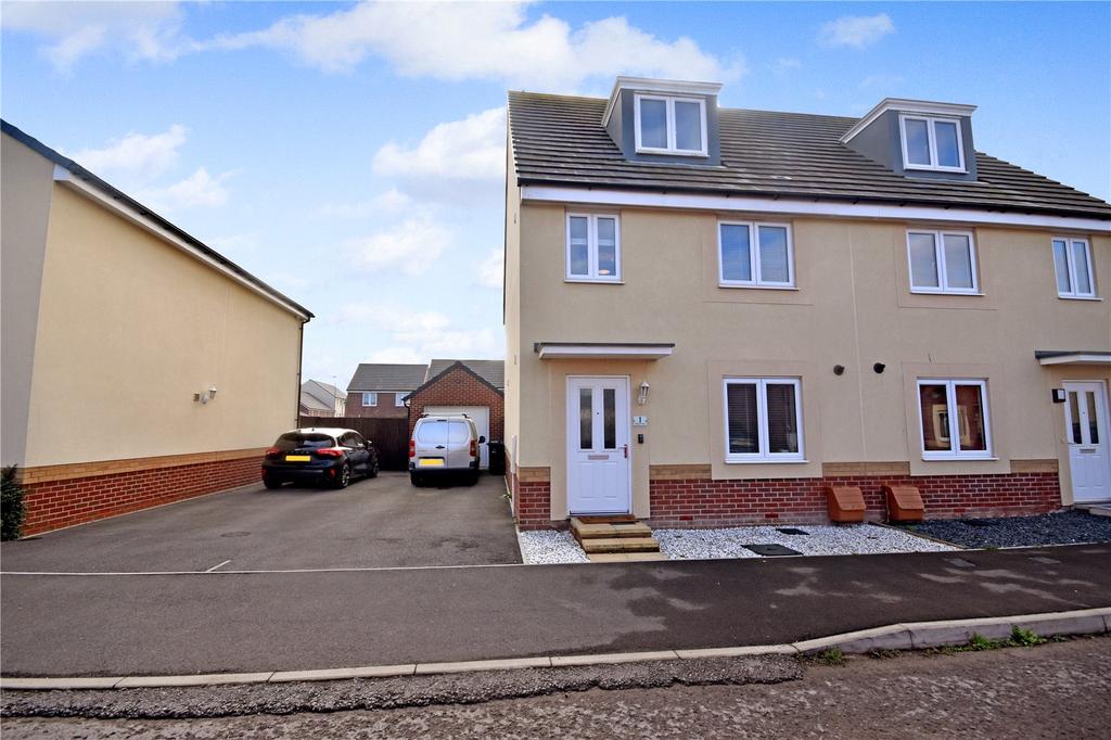 Majestic Road, Bridgwater, TA6 4 bed semidetached house £269,950