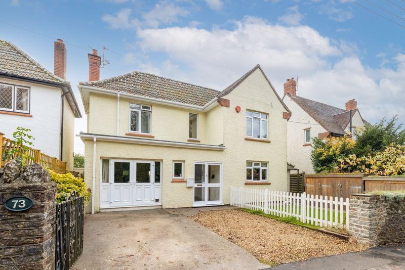 Ash Lane, Wells Close to City Centre 4 bed detached house £800,000