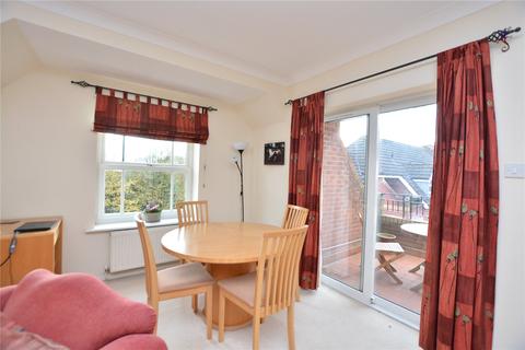 Flat 8, Elm House, 8 Allerton Park, Leeds, LS7 4ND
