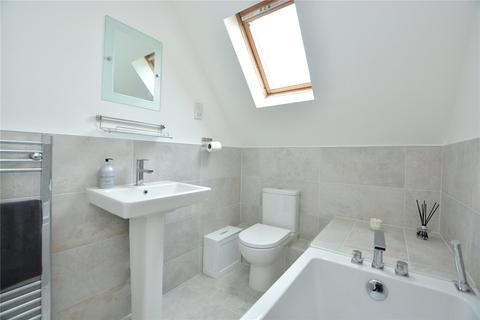 Flat 8, Elm House, 8 Allerton Park, Leeds, LS7 4ND