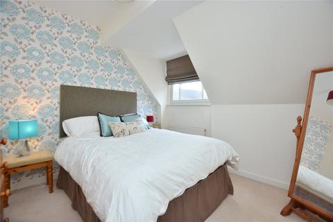 Flat 8, Elm House, 8 Allerton Park, Leeds, LS7 4ND