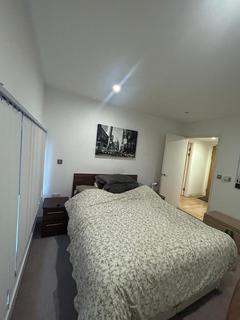 1 bedroom flat to rent, Landmark Buildings, South Quay, Canary Wharf, London, E14 3TS