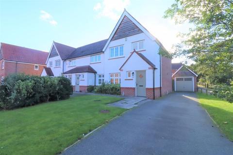 31 Hulme Close, Bromborough, Wirral, CH62 2EY