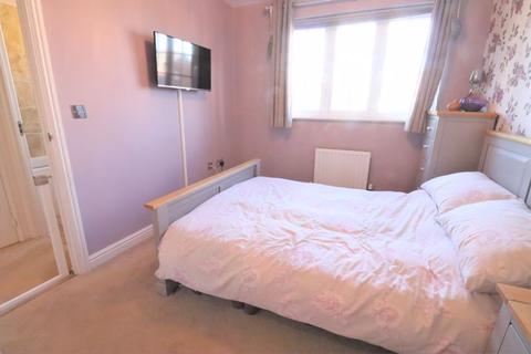 31 Hulme Close, Bromborough, Wirral, CH62 2EY