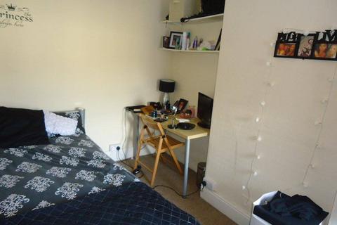 undefined, Harriet Street, Cathays, Cardiff