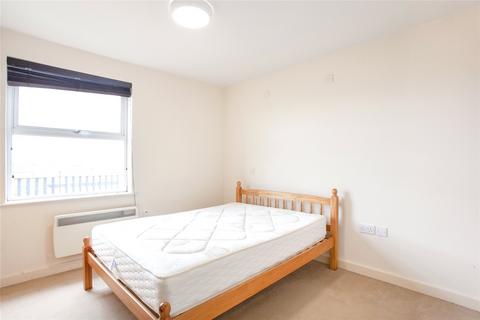 1 bedroom apartment to rent - Freshwater Road, Dagenham, RM8