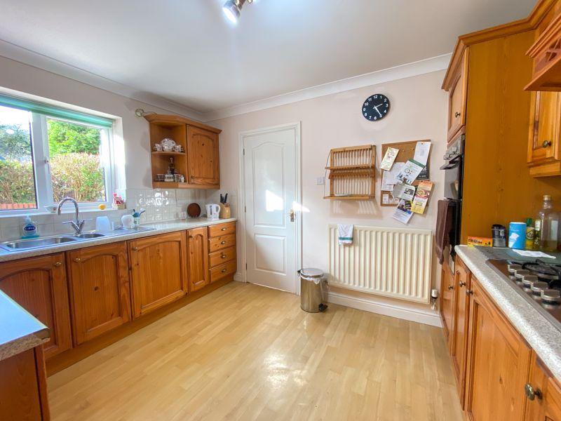 St. David's Way, Knypersley. ST8 7XA 5 bed detached house £359,950