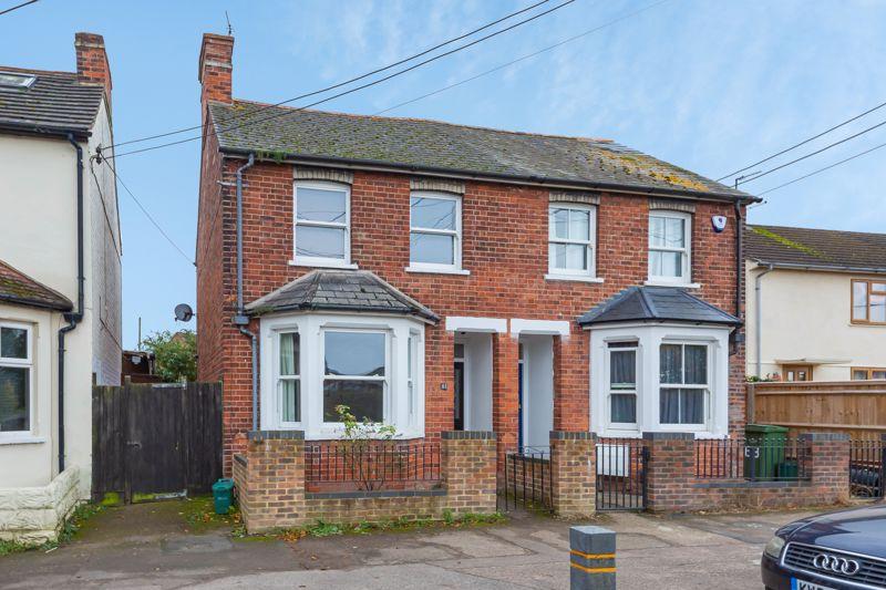 Lydalls Road, Didcot 3 bed semi-detached house - £325,000