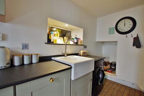 7 Lynbridge Road, Lynton, EX35 6BD